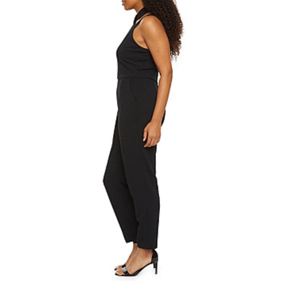 Bold Elements Jumpsuit - Picture 4 of 5